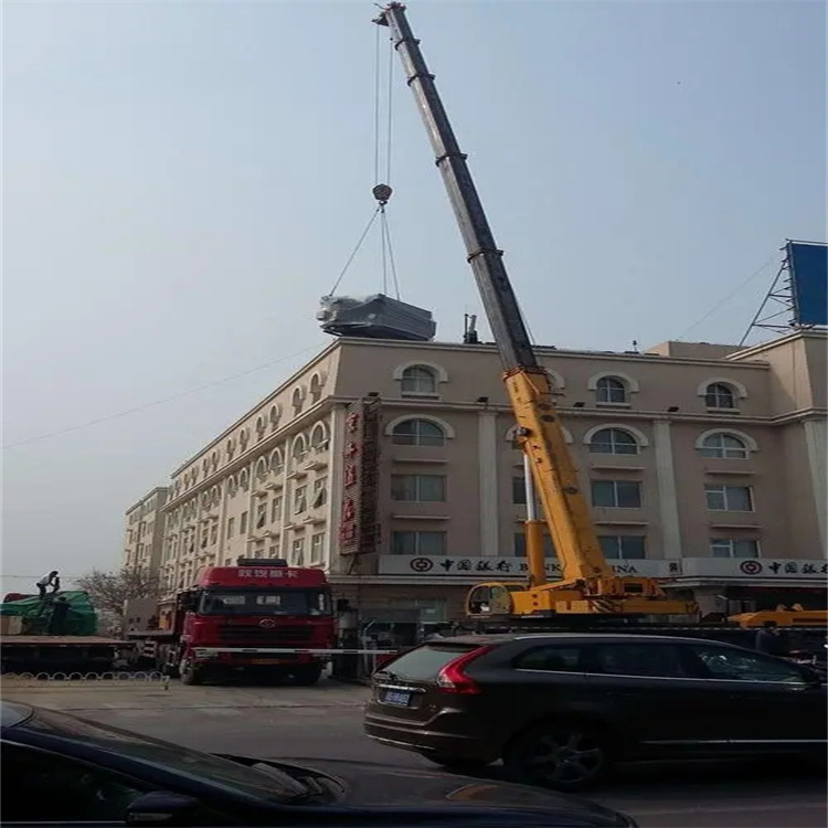 平湖小型吊车租用价格