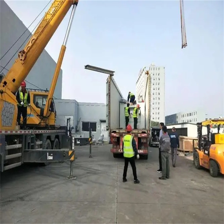 平湖如何找到附近的吊车救援服务